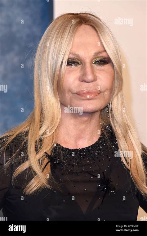 mauer hamburg donatella versace|Donatella Versace 2023.